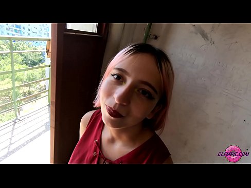 ❤️ O studentă senzuală o suge unui străin în Outback - Ejaculează pe fața lui ❌  at ro.pornoincest.ru ️❤